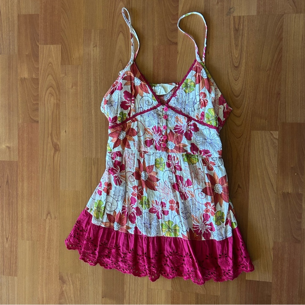 Jest Set top